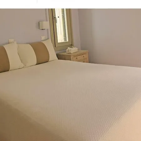 Sunny Guesthouses * Ambelas
